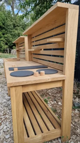 Mud kitchen enfant