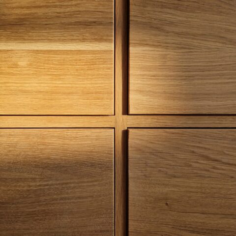 Buffet en chêne avec placard en chêne massif